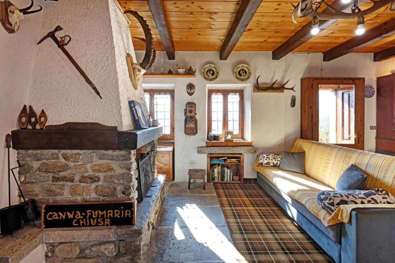 Villa Al Pinone à Crevoladossola Extérieur photo