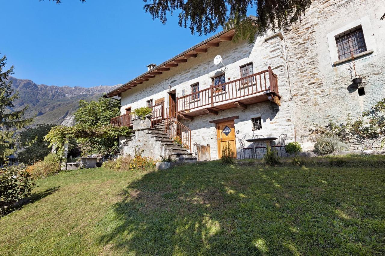 Villa Al Pinone à Crevoladossola Extérieur photo