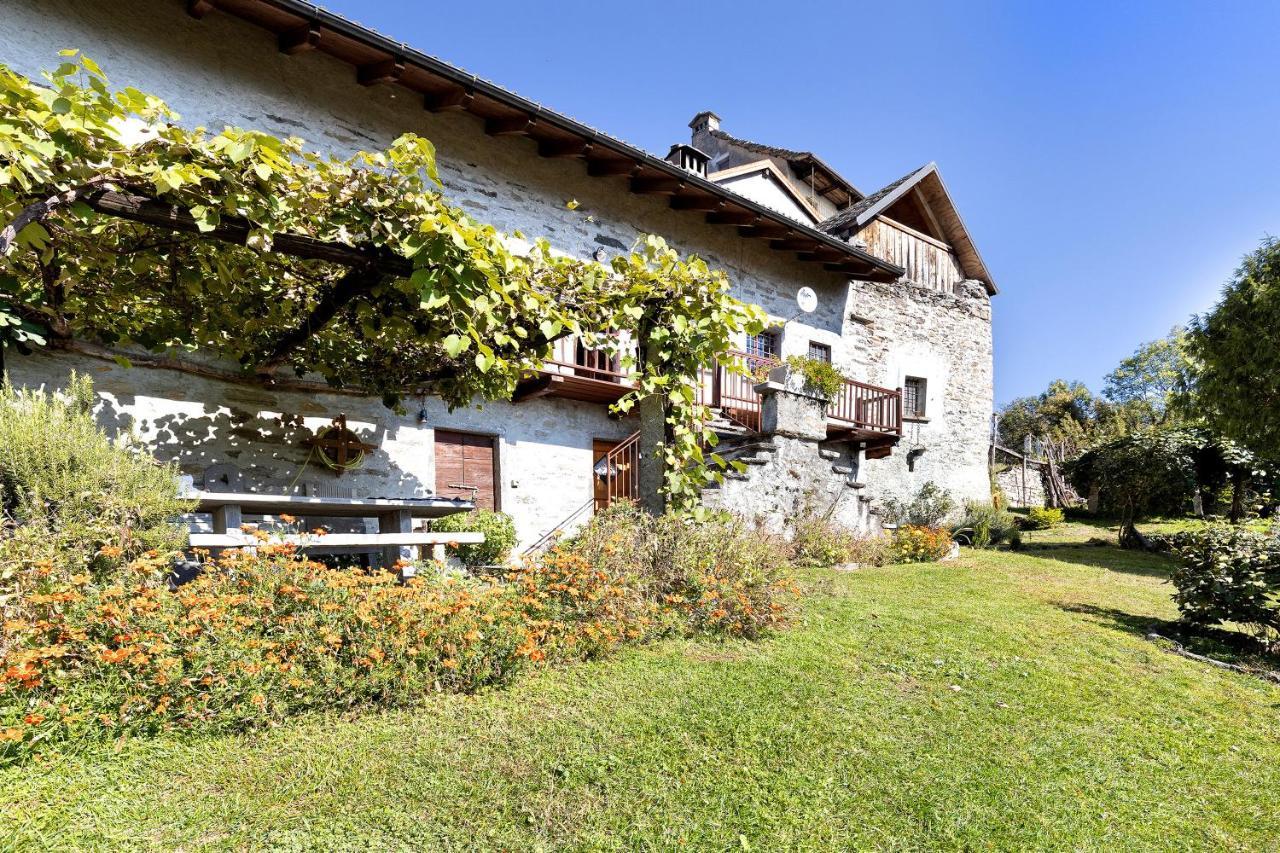 Villa Al Pinone à Crevoladossola Extérieur photo