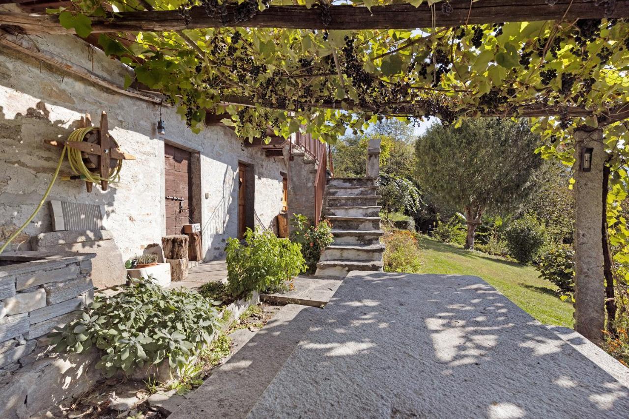 Villa Al Pinone à Crevoladossola Extérieur photo