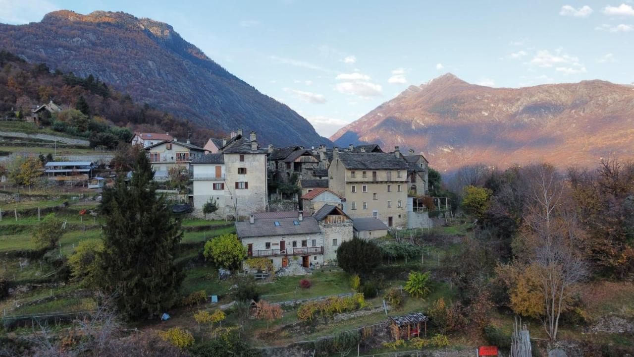 Villa Al Pinone à Crevoladossola Extérieur photo